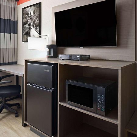 Ramada By Wyndham Parsippany Hotel Luaran gambar