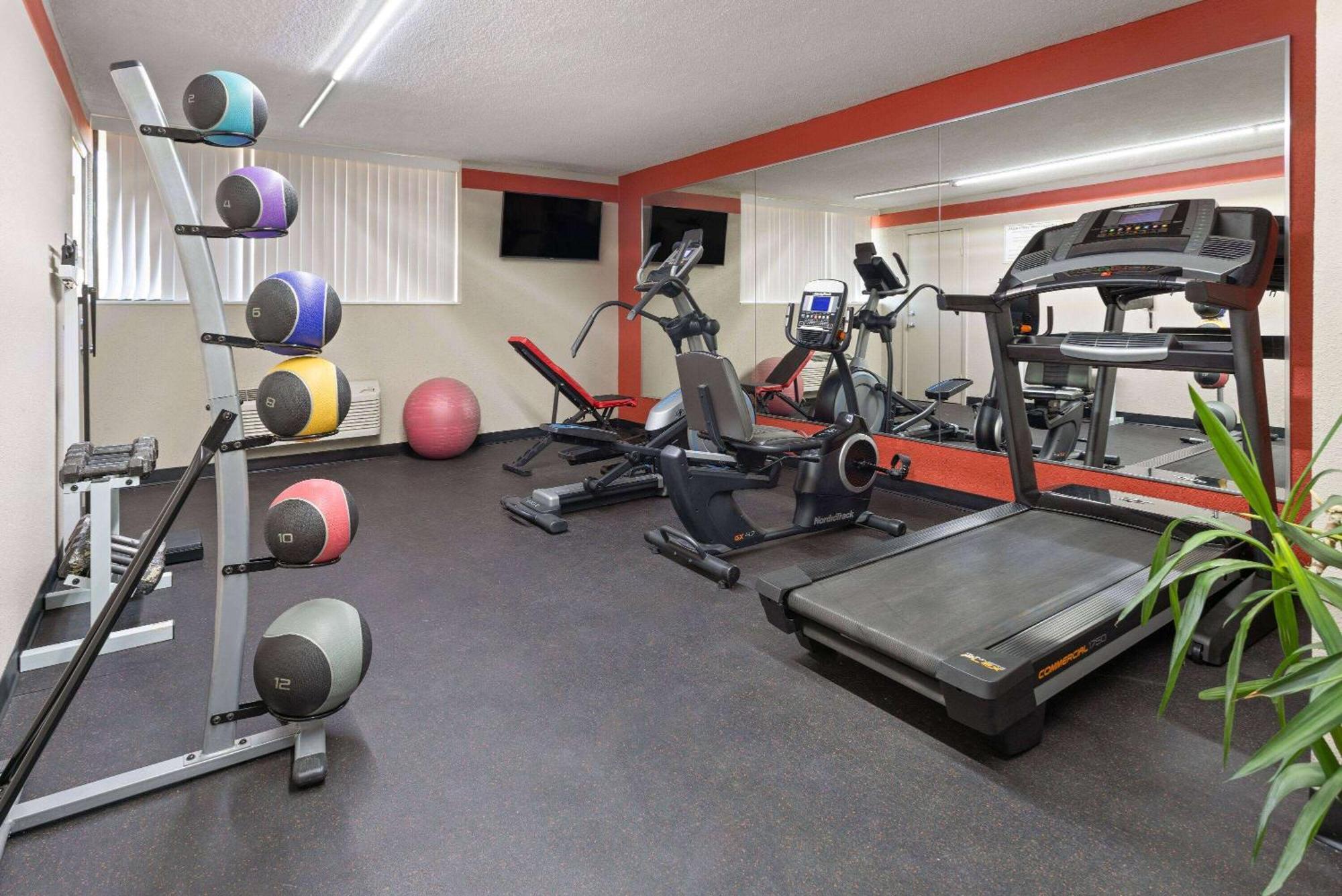 Ramada By Wyndham Parsippany Hotel Luaran gambar