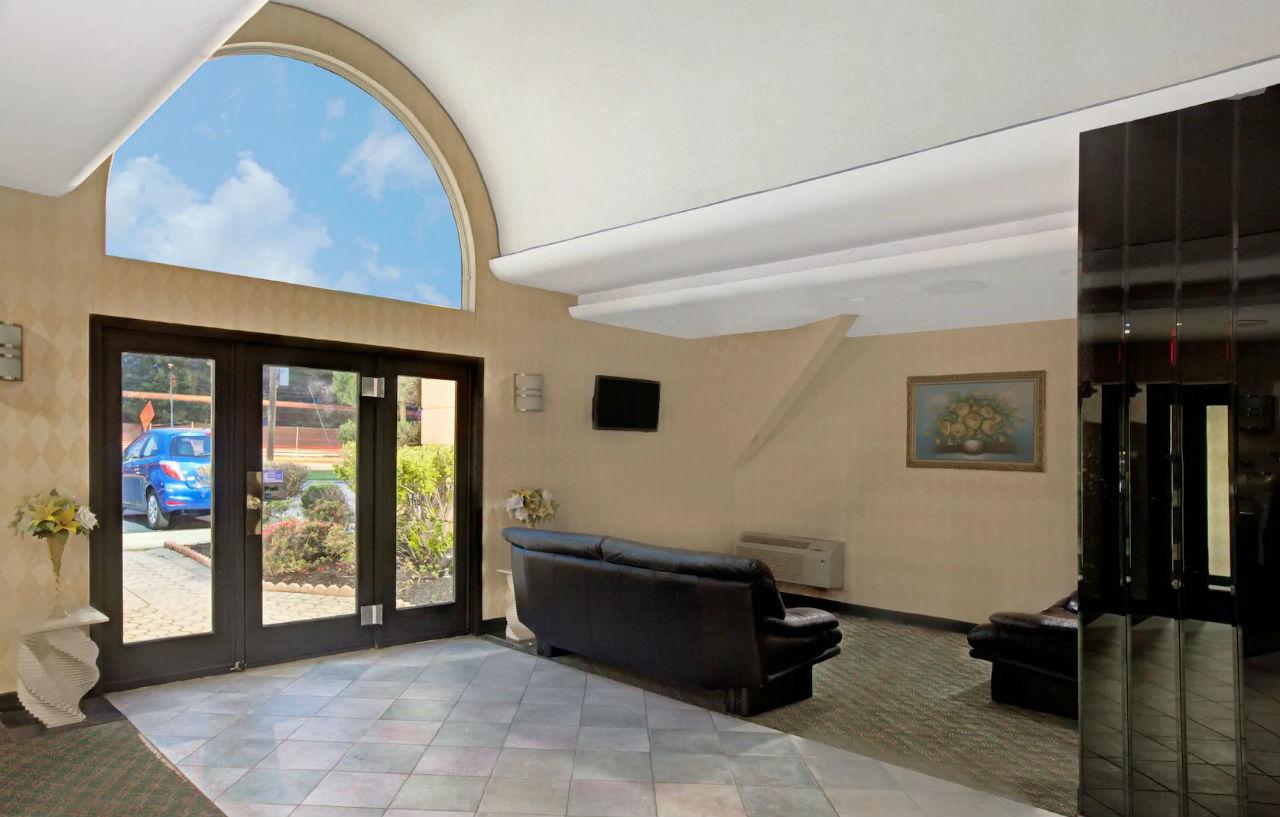 Ramada By Wyndham Parsippany Hotel Luaran gambar